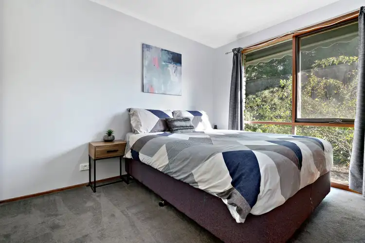 Fifth view of Homely house listing, 34 Raphael Crescent, Frankston VIC 3199