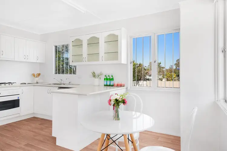 102A Landsboro Avenue, Boondall QLD 4034