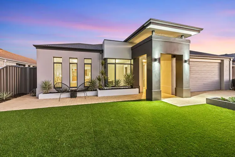 12 Hookstone Drive, Landsdale WA 6065