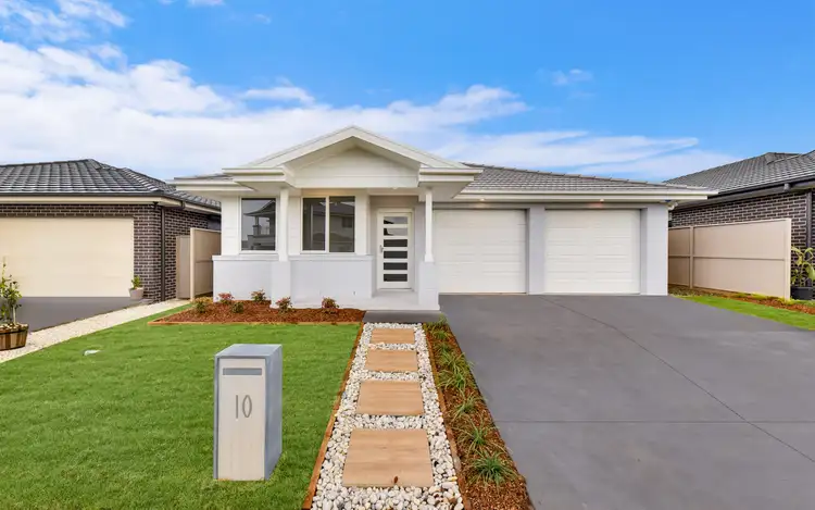 10 Cobbs Avenue, Spring Farm NSW 2570