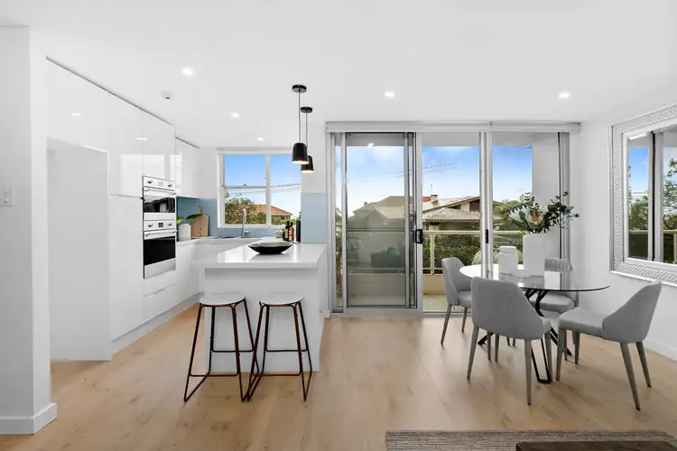 Fourth view of Homely apartment listing, 3/26-30 Cranbrook Avenue, Cremorne NSW 2090
