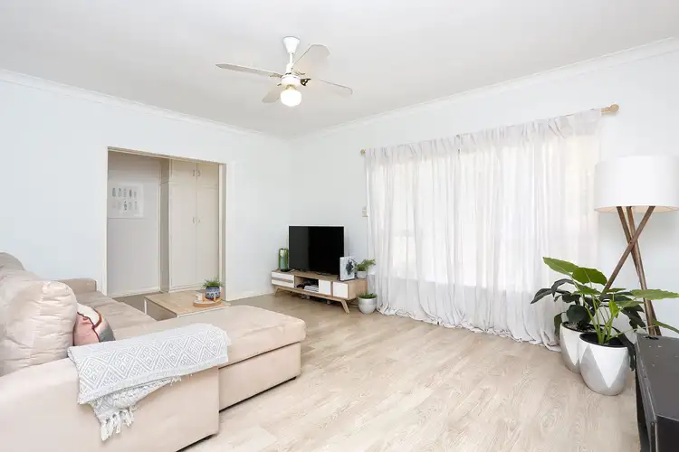Fourth view of Homely house listing, 10 Graham Avenue, Hackham SA 5163