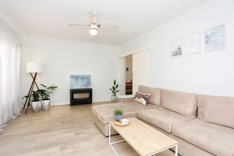 Fifth view of Homely house listing, 10 Graham Avenue, Hackham SA 5163
