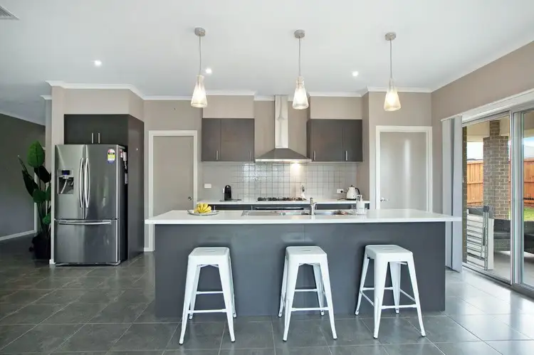 Second view of Homely house listing, 8 Monaco Circuit, Wollert VIC 3750