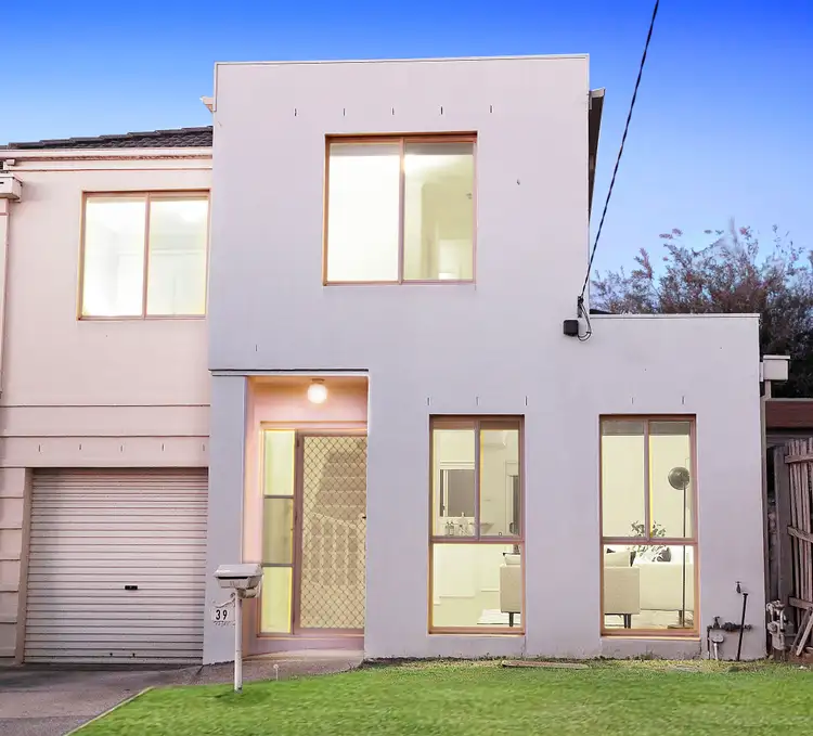 39 Wright Street, Clayton VIC 3168