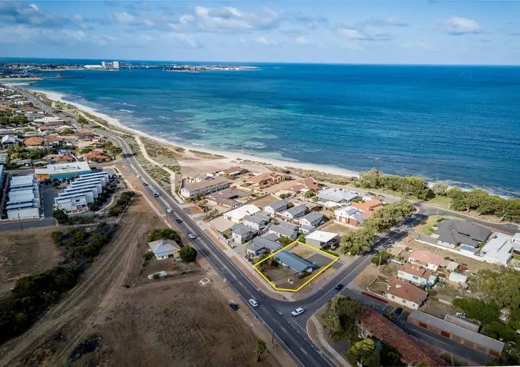 309 Chapman Road, Bluff Point WA 6530