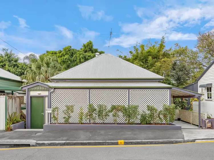 9 Fullerton Street, Red Hill QLD 4059