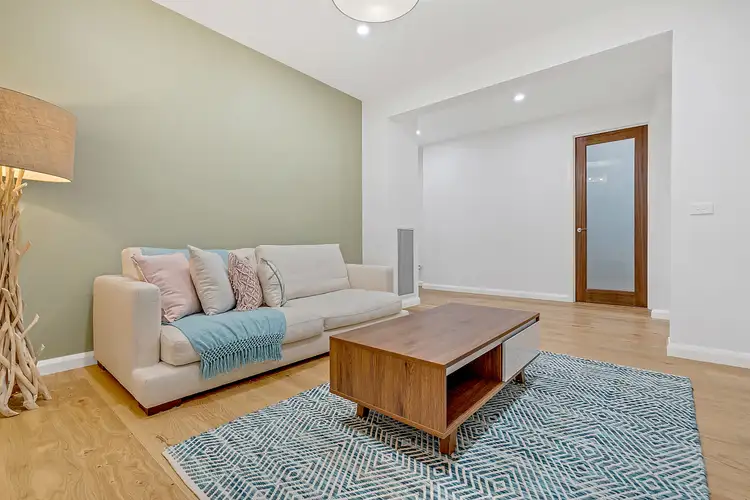 Seventh view of Homely house listing, 9 Emblem Way, Craigieburn VIC 3064