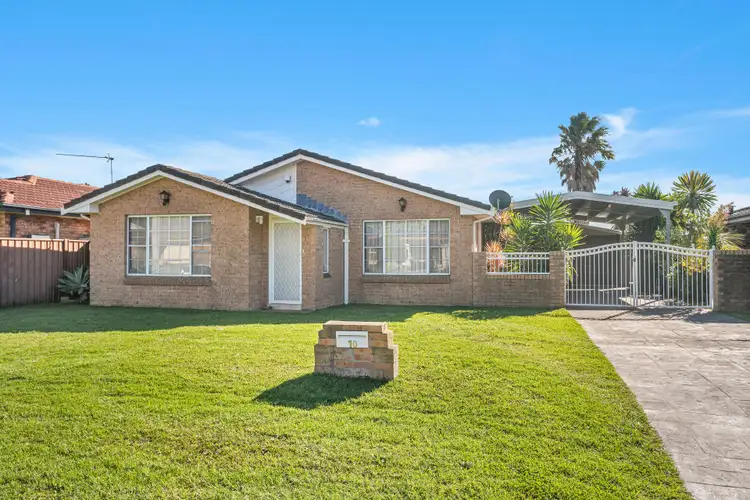 10 Churnwood Place, Albion Park Rail NSW 2527