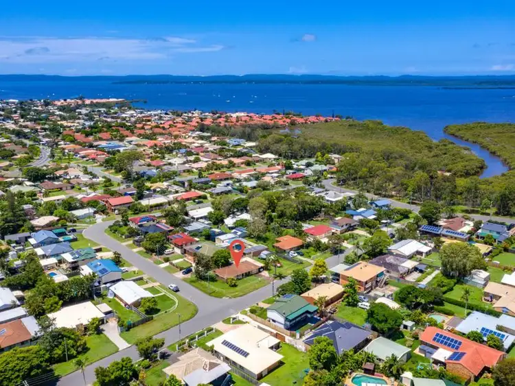 8 Sherlock Street, Victoria Point QLD 4165