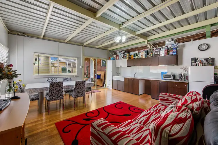 Seventh view of Homely house listing, 3 Walnut Court, Kings Park VIC 3021