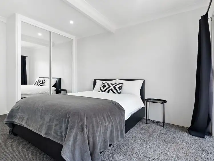 Third view of Homely unit listing, 5/25 Loftus Street, Wollongong NSW 2500