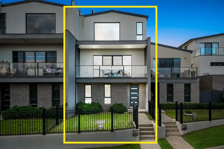 57 Botanic Drive, Pakenham VIC 3810