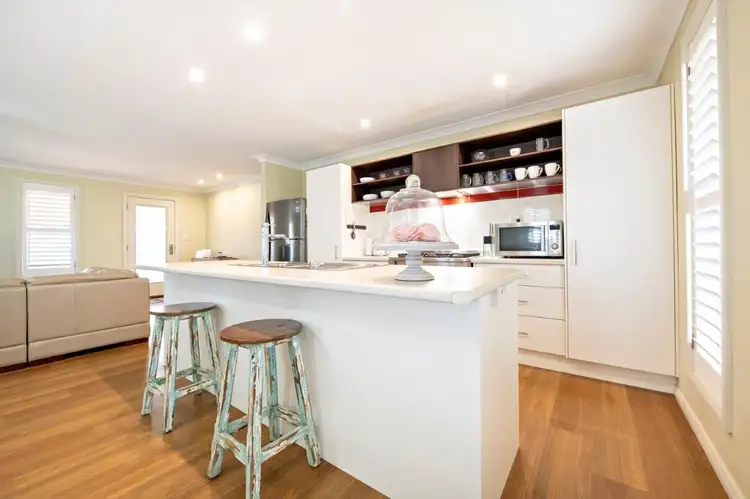 Fifth view of Homely house listing, 11 Bowden Fletcher Drive, Narromine NSW 2821