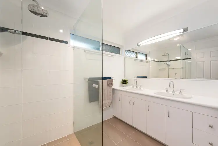 Sixth view of Homely house listing, 41 St Andrews Crescent, Carindale QLD 4152