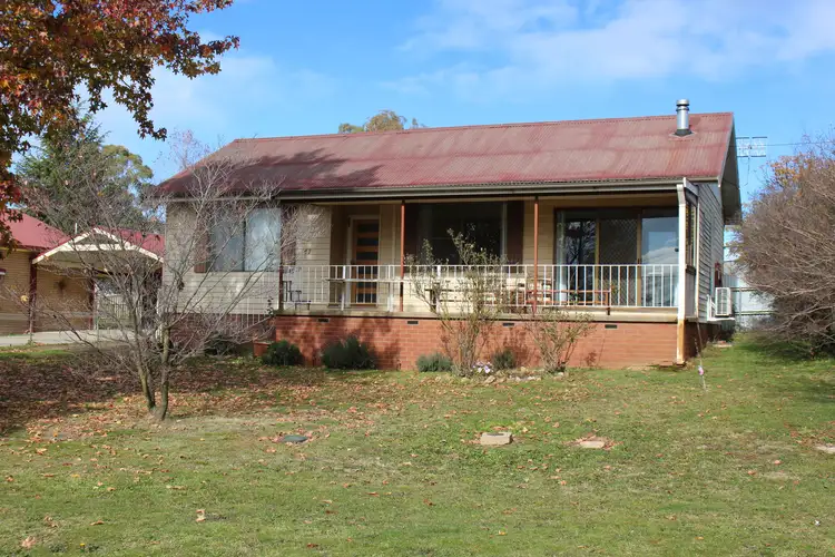 47 Albury Street, Tumbarumba NSW 2653