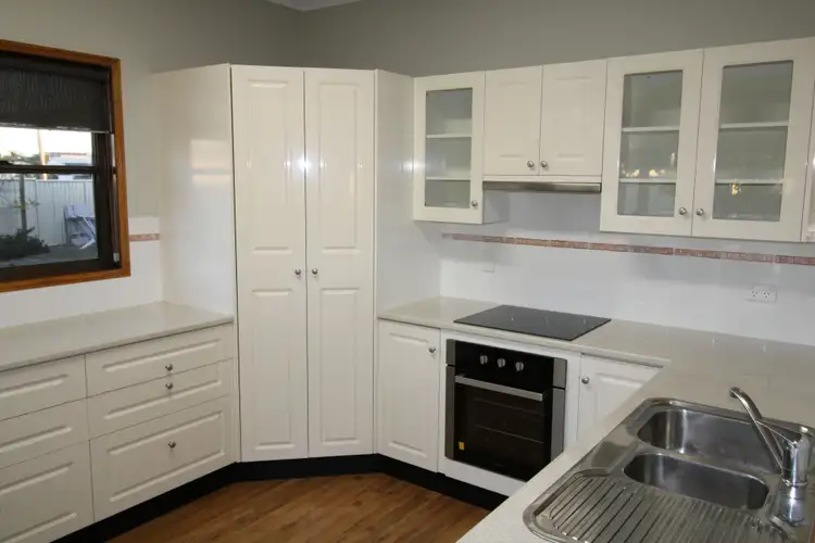 Sixth view of Homely house listing, 52 Long Street, Emerald QLD 4720