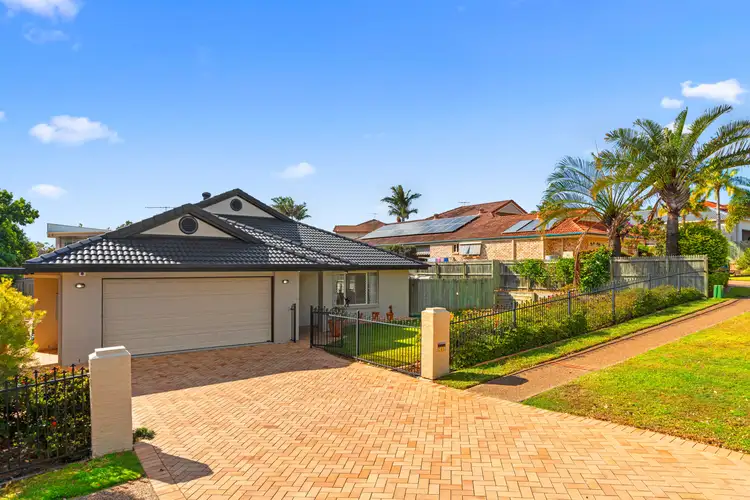 285 Cribb Road, Carindale QLD 4152
