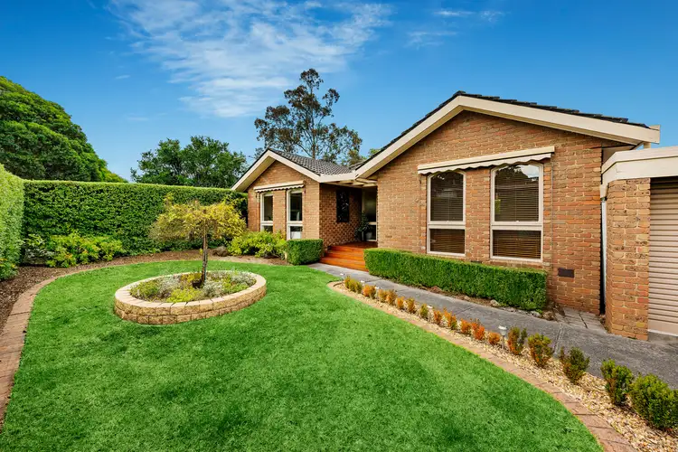 15 Saxon Avenue, Wantirna VIC 3152