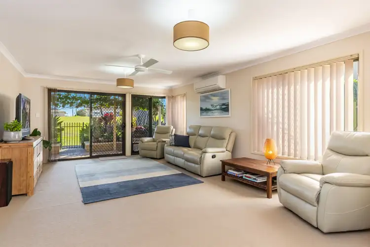 5/40 Beachside Way, Yamba NSW 2464