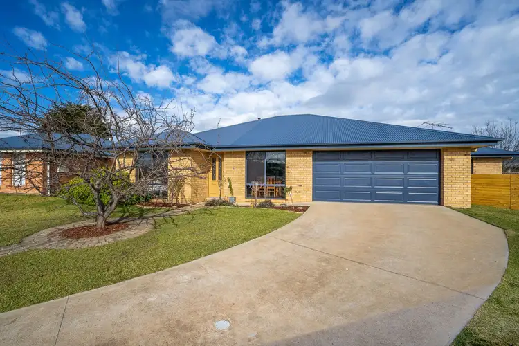 5 Vidler Place, Blayney NSW 2799