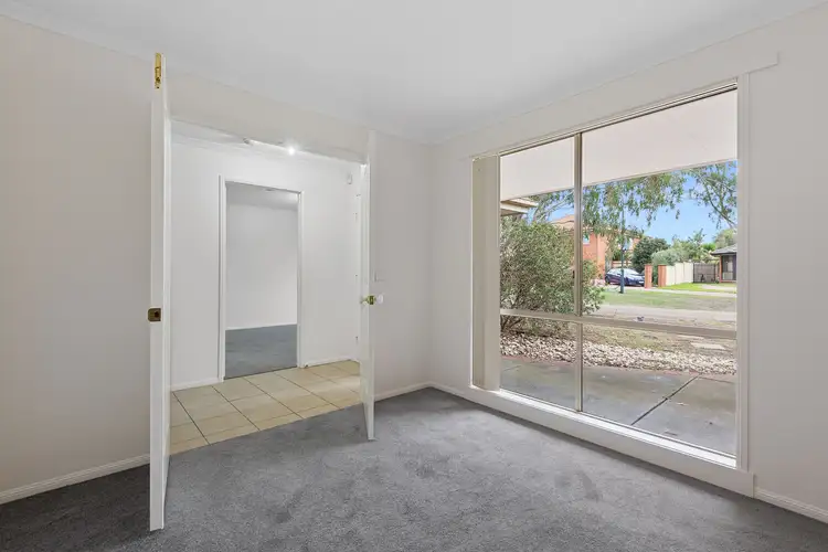 Fourth view of Homely house listing, 25 Natisone Place, Skye VIC 3977