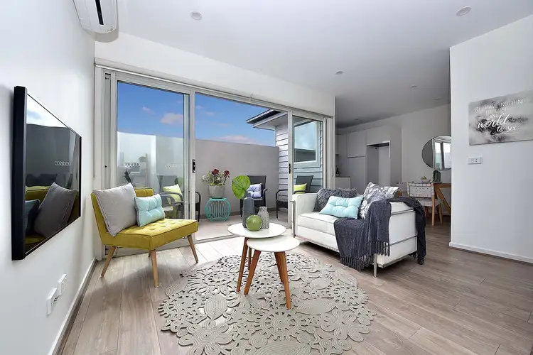 Main view of Homely apartment listing, 6/81 Barkly Street, Mordialloc VIC 3195