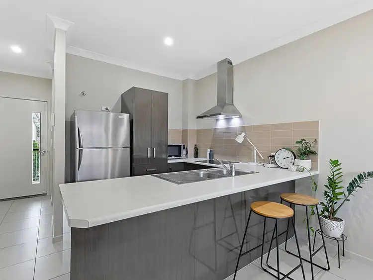 Second view of Homely unit listing, 5/72 Bilyana Street, Balmoral QLD 4171