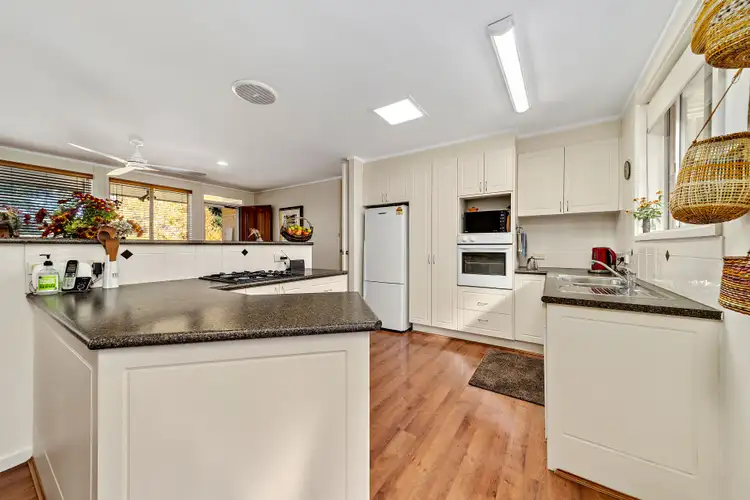 Fifth view of Homely house listing, 7 Sanderson Close, Flynn ACT 2615