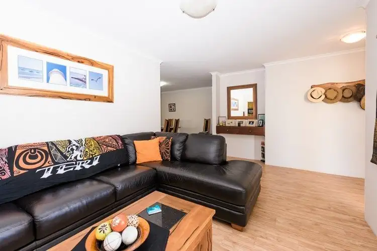 Fourth view of Homely house listing, 17 Pinyali Way, Waggrakine WA 6530