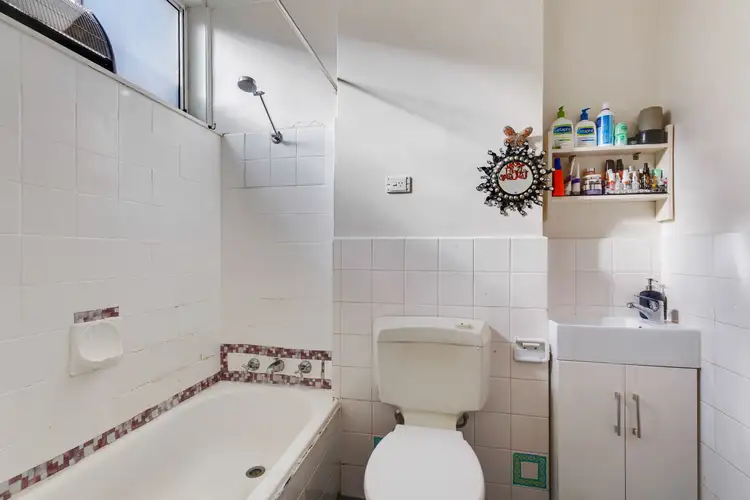 Fifth view of Homely unit listing, 15/247 Heidelberg Road, Northcote VIC 3070