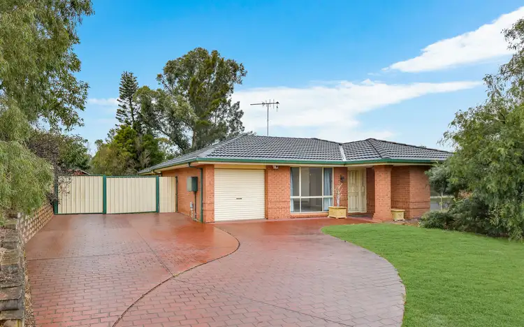 23 Mclaughlin Circuit, Bradbury NSW 2560