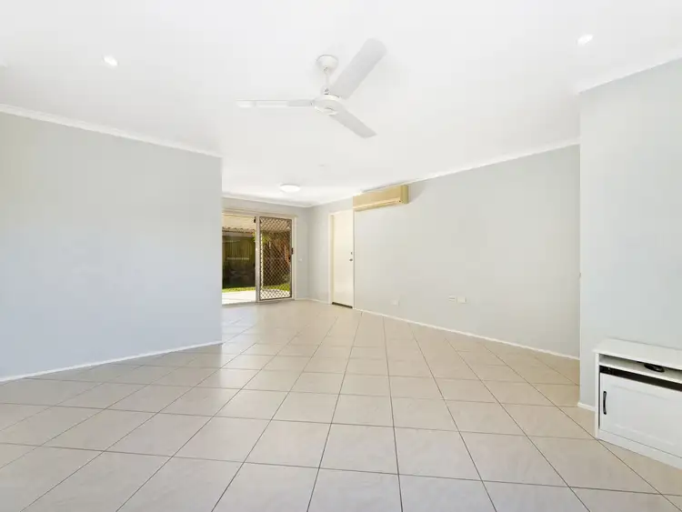 Fifth view of Homely semi-detached listing, 2/23 Chaplin Crescent, Oxenford QLD 4210