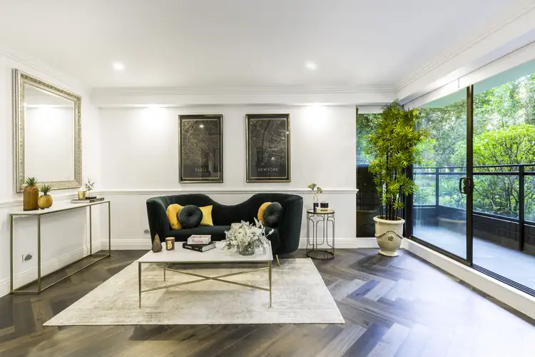 Second view of Homely apartment listing, 1A/15-19 Onslow Avenue, Elizabeth Bay NSW 2011