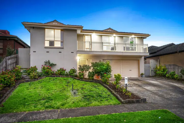 48 Woolnough Drive, Mill Park VIC 3082