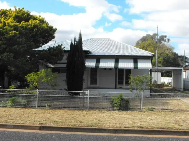 103 Boori Street, Peak Hill NSW 2869
