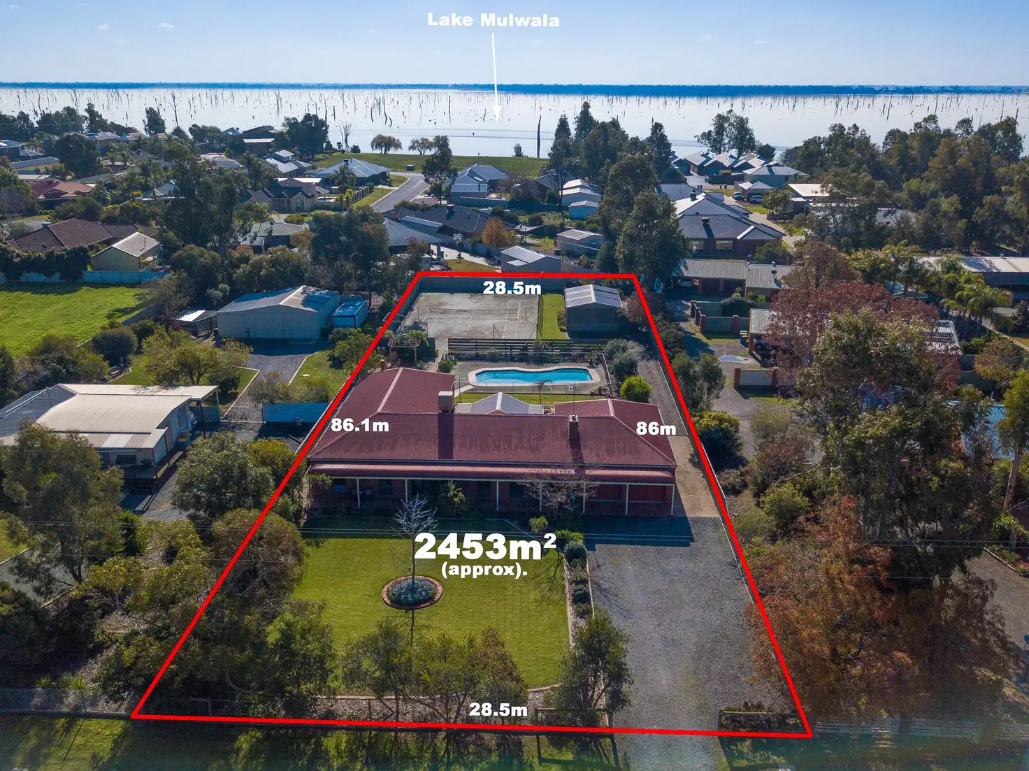 Main view of Homely house listing, 10 Henderson Street, Yarrawonga VIC 3730