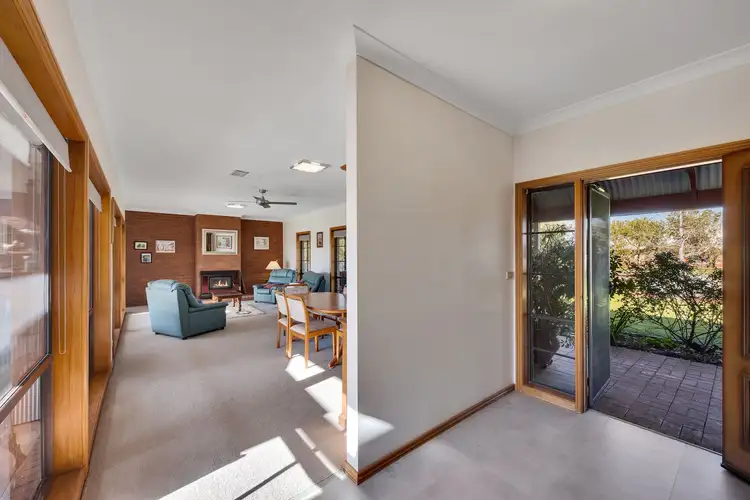 Seventh view of Homely house listing, 10 Henderson Street, Yarrawonga VIC 3730