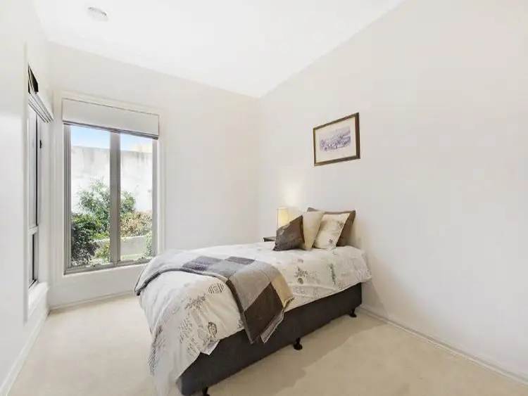 Fifth view of Homely unit listing, 2/1 Vasey Avenue, Mount Waverley VIC 3149