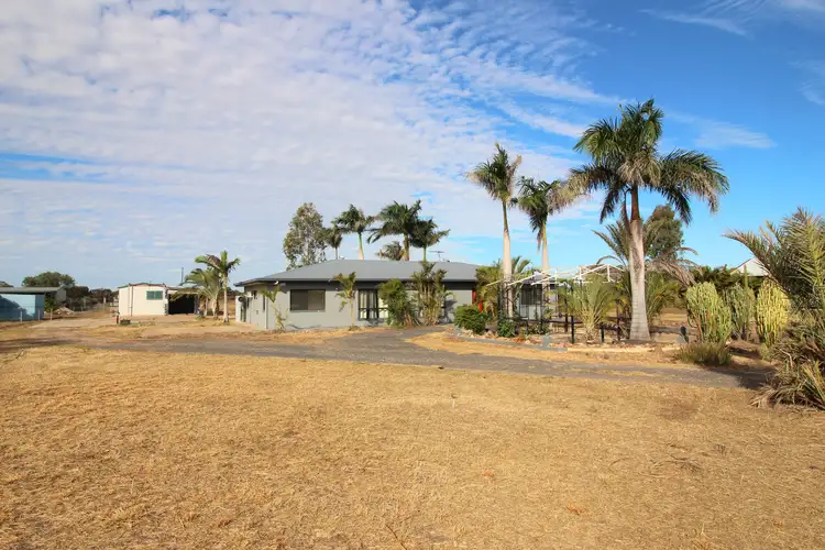 18 Edgewood Drive, Emerald QLD 4720