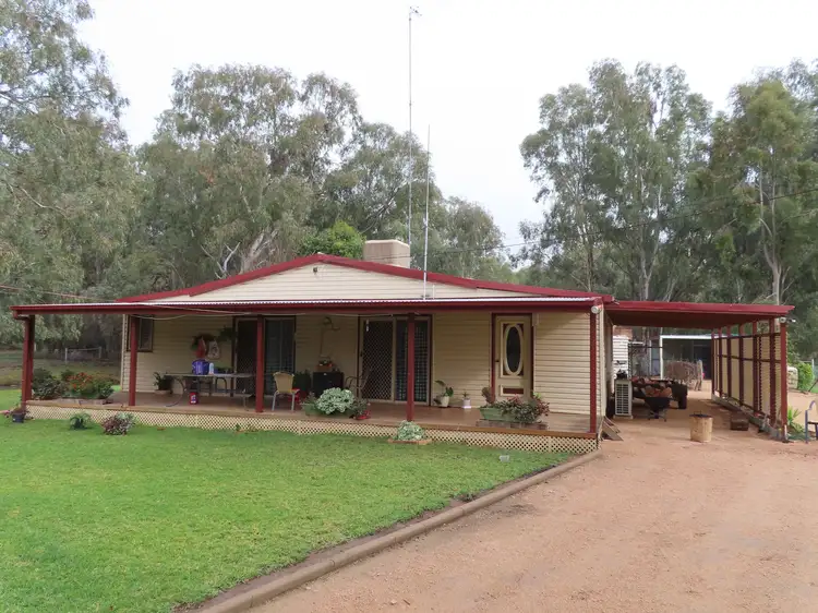 "COOINDA" 69 Cooinda Lane, Condobolin NSW 2877