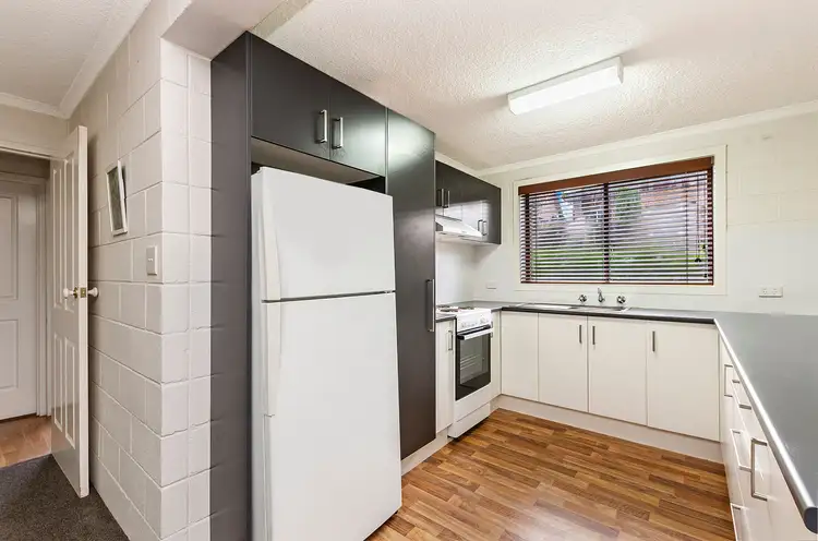 Main view of Homely unit listing, 4/430 Raglan Parade, Warrnambool VIC 3280