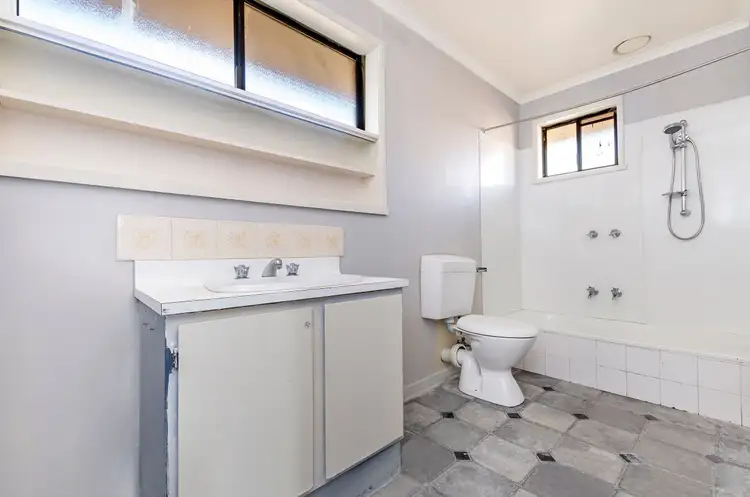 Fifth view of Homely house listing, 2/12 Janlor Drive, Warrnambool VIC 3280