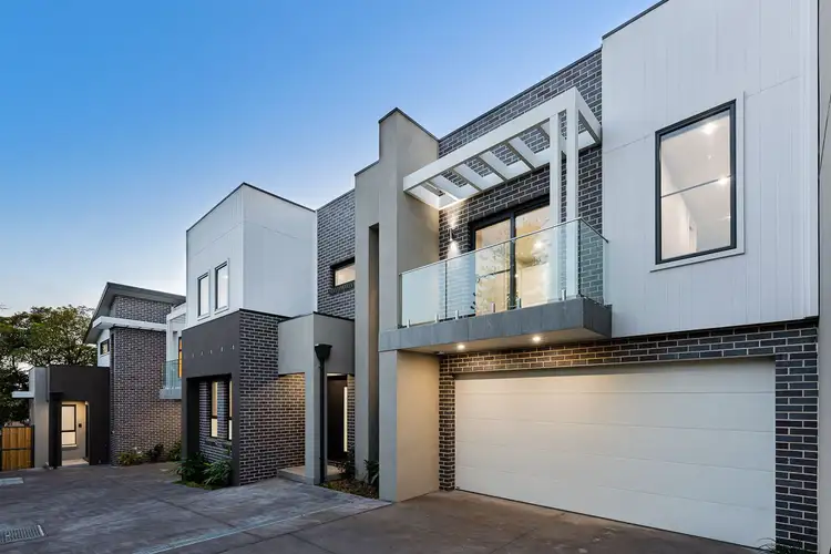 32B Sherwin Avenue, Castle Hill NSW 2154