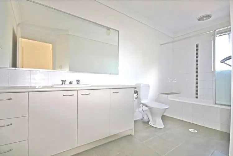 Sixth view of Homely townhouse listing, 28/2-8 Meadowbrook Drive, Meadowbrook QLD 4131