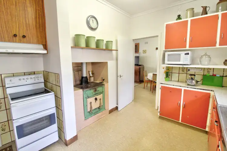 Second view of Homely house listing, 30 Colin Street, Loxton SA 5333