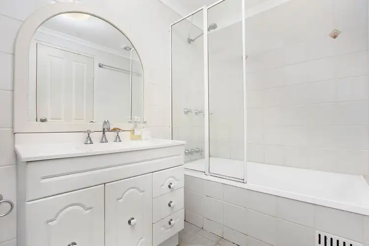 Fifth view of Homely apartment listing, 5/48-50 Boronia Street, Kensington NSW 2033