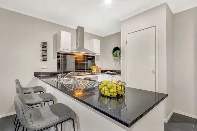Fifth view of Homely house listing, 489 Grand Boulevard, Craigieburn VIC 3064