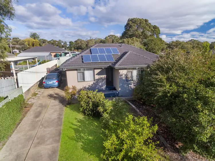 23 Carnarvon Avenue, Redwood Park SA 5097
