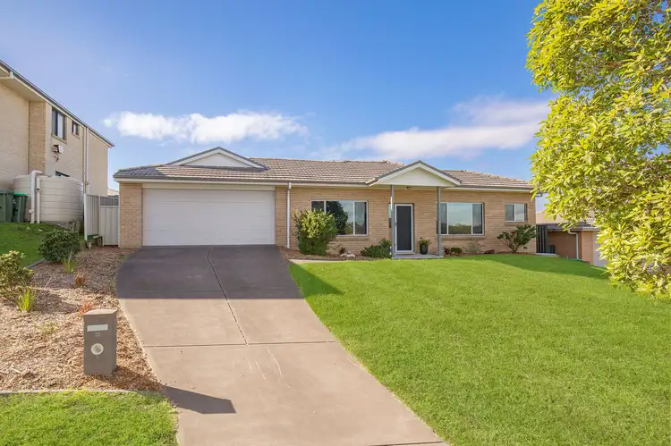 12 Talia Avenue, Cameron Park NSW 2285